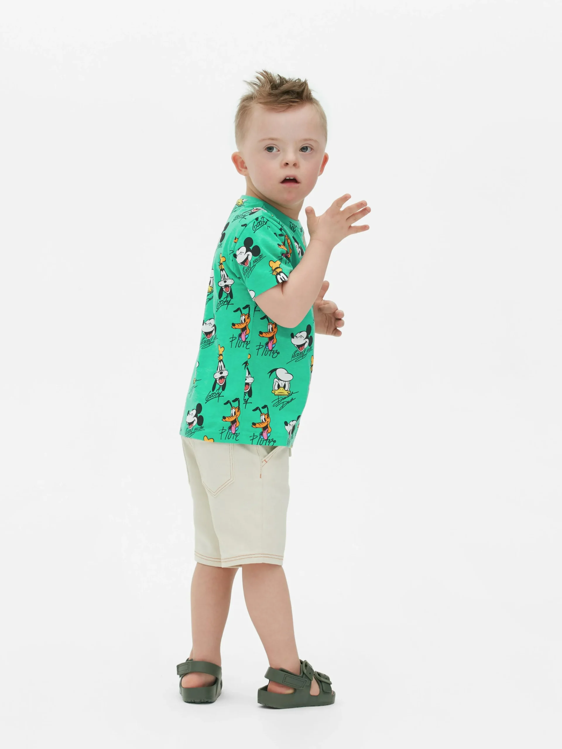 Primark Disney’s Mickey Mouse & Friends T-shirt Green Sale